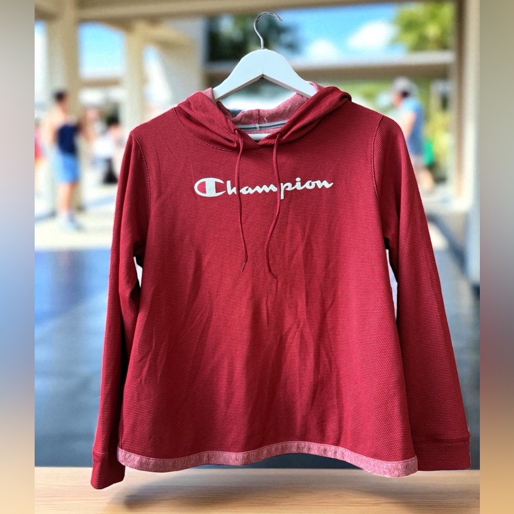Champion Sweater Women Red Hooded Pullover Athletic Sweatshirt Size M